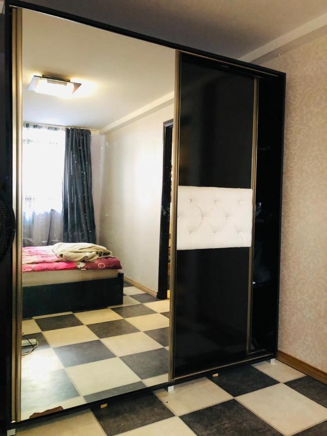 Sev Group Hostel Jerevan Eksteriør bilde