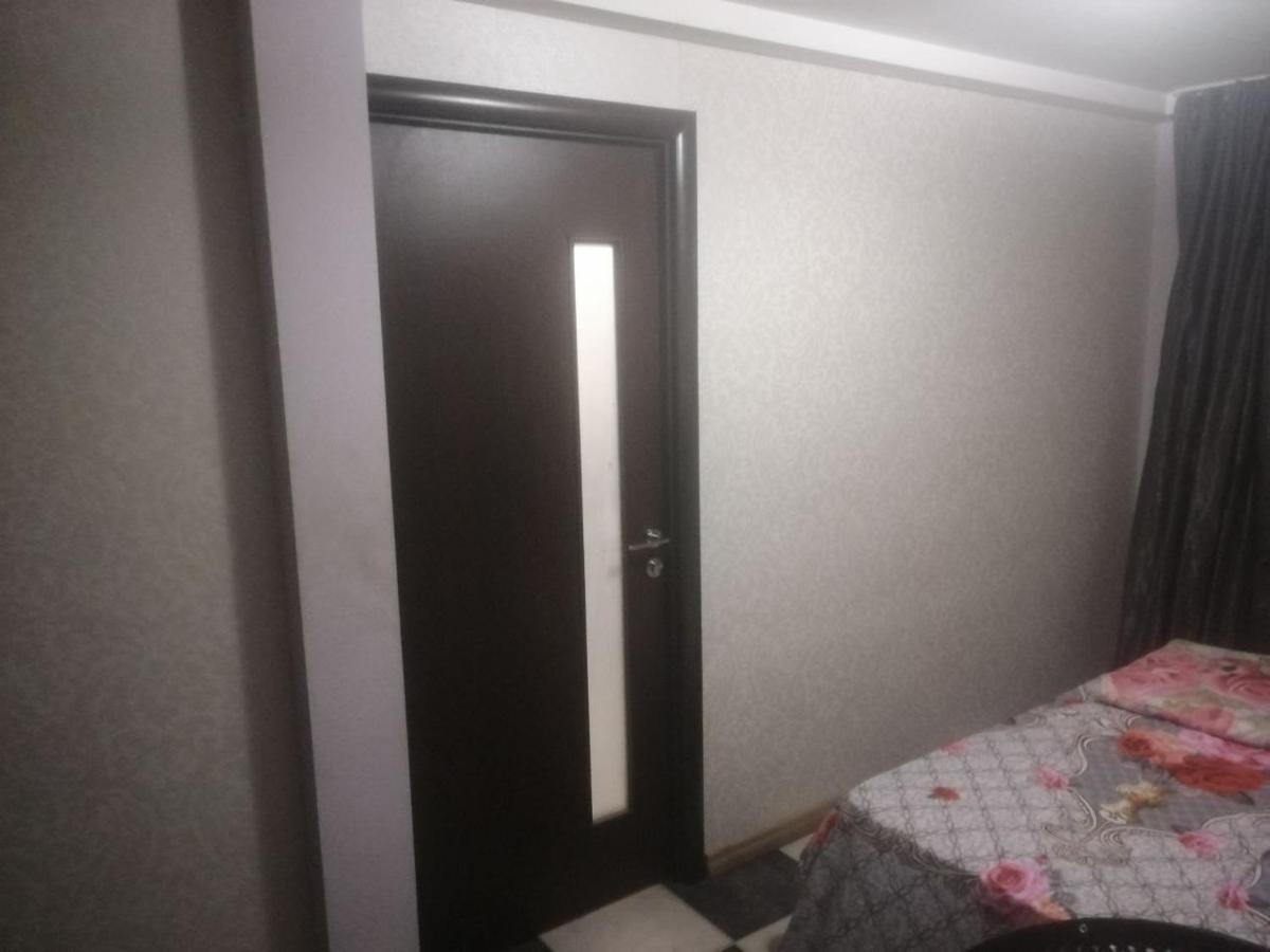 Sev Group Hostel Jerevan Eksteriør bilde